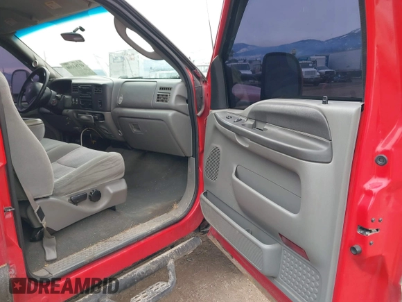 2003 Ford Super Duty F-250 XL with VIN 1FTNW21P83ED49491, listed as a IAAI auction lot 41784200 with 225,204 mi miles. Bid and sale history available at carsss.com. Image 5.