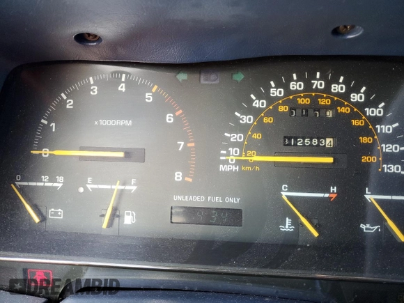1983 Toyota Celica z VIN JT2RA64L7D6174381, wystawiony jako Copart lot #75986554 z przebiegiem 312 583 mil mil oraz Szkoda całkowita • Salvage title. Historia ofert i sprzedaży dostępna na DreamBid. Obrazek 9.