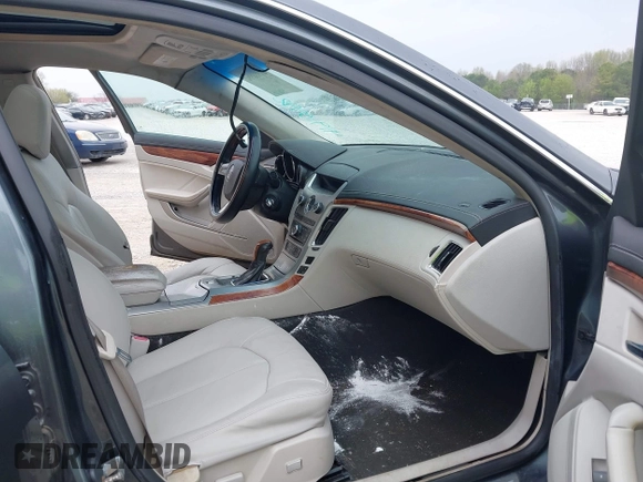 2008 Cadillac CTS RWD w/1SB with VIN 1G6DV57V180172215, listed as a IAAI auction lot 41910992 with 207,840 mi miles. Bid and sale history available at carsss.com. Image 5.