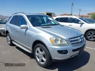 2008 Mercedes-Benz M 350 with VIN 4JGBB86E28A360070, listed as a IAAI auction lot 42312219 with 171,600 mi miles and . Bid and sale history available at DreamBid. Image 1.