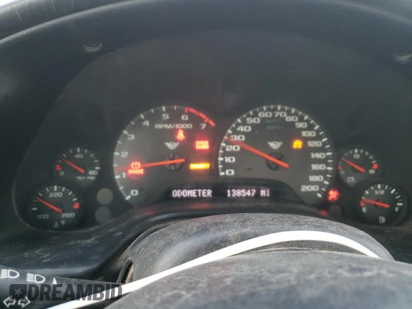2002 Chevrolet Corvette with VIN 1G1YY32G825120179, listed as a Copart auction lot 84762864 with 138,547 mi miles and Salvage Title. Bid and sale history available at carsss.com. Image 9.