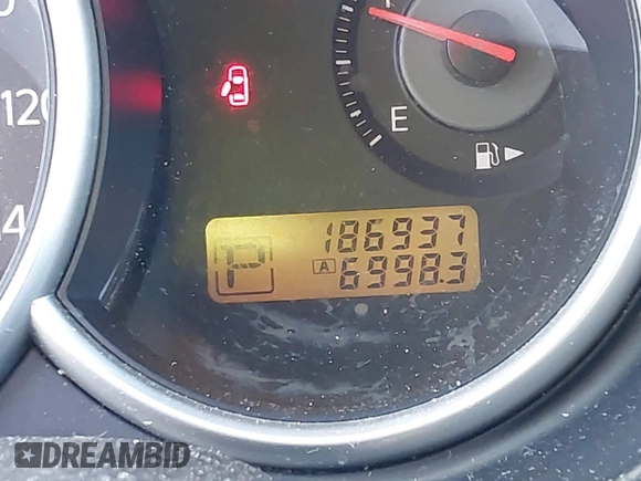 2009 Nissan Versa S with VIN 3N1BC11E39L406700, listed as a IAAI auction lot 41854737 with 186,937 mi miles and . Bid and sale history available at DreamBid. Image 7.