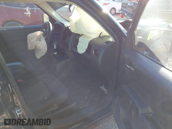 2012 Jeep Patriot Sport with VIN 1C4NJPBB3CD674263, listed as a IAAI auction lot 41432256 with 97,867 mi miles and . Bid and sale history available at DreamBid. Image 5.