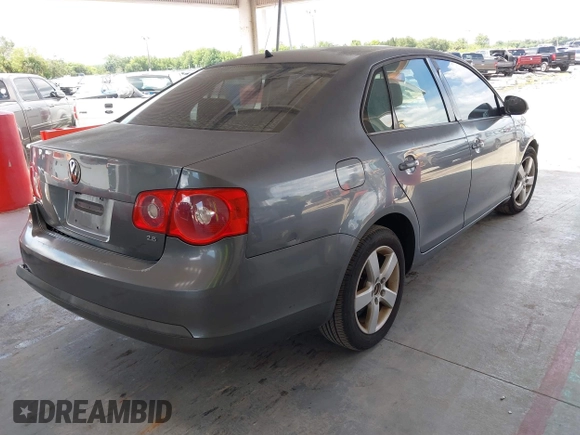 2007 Volkswagen Jetta 2.5 with VIN 3VWPF71K47M071552, listed as a IAAI auction lot 42536782 with 215,782 mi miles and . Bid and sale history available at DreamBid. Image 4.