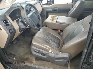 2013 Ford F-350 XL с VIN 1FT8X3BTXDEA58701, выставлен на аукционе Copart как лот 42200085 с пробегом 167 680 миль миль и Списание • Salvage title. История ставок и продаж доступна на DreamBid. Изображение 7.