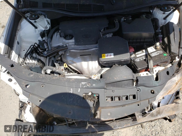 2017 Toyota Camry XLE with VIN 4T1BF1FK9HU354864, listed as a Copart auction lot 53758885 with 32,883 mi miles and Salvage Title. Bid and sale history available at carsss.com. Image 11.