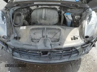 2018 Porsche Macan with VIN WP1AA2A50JLB08494, listed as a Copart auction lot 60531205 with 96,722 mi miles and Salvage title. Bid and sale history available at DreamBid. Image 12.