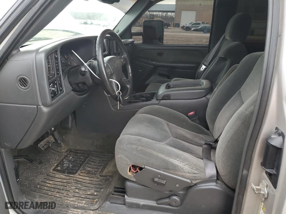 2003 Chevrolet Silverado 1500 LT with VIN 2GCEK19T231403375, listed as a Copart auction lot 86842894 with 211,666 mi miles and Salvage Title. Bid and sale history available at carsss.com. Image 7.
