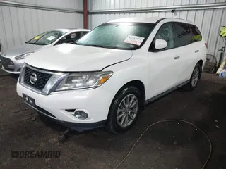 2014 Nissan Pathfinder SL with VIN 5N1AR2MM9EC600035, listed as a IAAI auction lot 42353692 with 134,323 mi miles and . Bid and sale history available at DreamBid. Image 17.