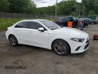 2020 Mercedes-Benz A 220 z VIN W1K3G4FB3LJ214722, wystawiony jako Copart lot #58351985 z przebiegiem 57 148 mil mil oraz Tytuł czysty. Historia ofert i sprzedaży dostępna na DreamBid. Obrazek 4.