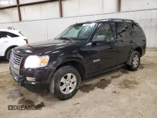 2008 Ford Explorer XLT with VIN 1FMEU73E28UA33544, listed as a Copart auction lot 52620395 with 180,394 mi miles and Clean Title. Bid and sale history available at carsss.com. Image 1.
