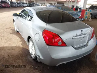 2008 Nissan Altima 3.5 SE with VIN 1N4BL24EX8C109535, listed as a IAAI auction lot 41715453 with 201,649 mi miles. Bid and sale history available at carsss.com. Image 3.