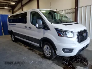 2023 Ford Transit Passenger XL with VIN 1FBAX2YG9PKA64991, listed as a Copart auction lot 84446204 with 44,117 mi miles and Clean Title. Bid and sale history available at DreamBid. Image 4.