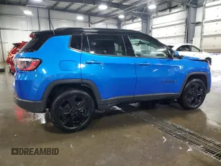 2019 Jeep Compass Latitude z VIN 3C4NJDBB5KT682761, wystawiony jako Copart lot #54746755 z przebiegiem 95 271 mil mil oraz Szkoda całkowita • Salvage title. Historia ofert i sprzedaży dostępna na DreamBid. Obrazek 3.