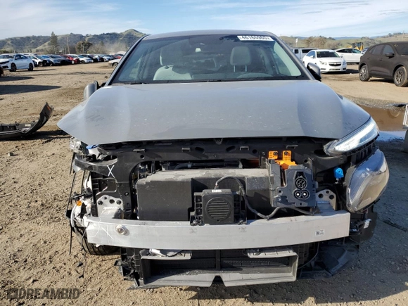 2023 Hyundai Kona Electric SEL with VIN KM8K33AG1PU165566, listed as a Copart auction lot 46165965 with 9,832 mi miles and Salvage Title. Bid and sale history available at carsss.com. Image 5.