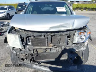 2006 Nissan Pathfinder SE z VIN 5N1AR18U36C631965, wystawiony jako IAAI lot #41861397 z przebiegiem 230 483 mil mil oraz . Historia ofert i sprzedaży dostępna na DreamBid. Obrazek 6.