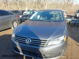 2015 Volkswagen Passat 1.8T S with VIN 1VWAT7A35FC093034, listed as a IAAI auction lot 41667700 with 127,649 mi miles. Bid and sale history available at carsss.com. Image 6.