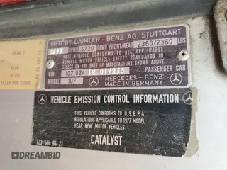 1977 Mercedes-Benz SLC с VIN 10702412017236, выставлен на аукционе Copart как лот 62397525 с пробегом 231 870 миль миль и Чистый • Clean title. История ставок и продаж доступна на DreamBid. Изображение 12.