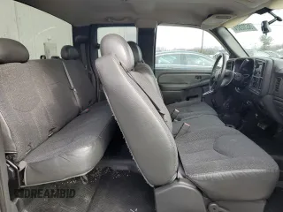 2006 Chevrolet Silverado 1500 Work Truck with VIN 1GCEC19X06Z285743, listed as a Copart auction lot 85202824 with 189,657 mi miles and Salvage Title. Bid and sale history available at carsss.com. Image 10.