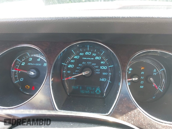 2010 Ford Taurus SEL с VIN 1FAHP2EW2AG101675, выставлен на аукционе IAAI как лот 42344960 с пробегом 182 165 миль миль и . История ставок и продаж доступна на DreamBid. Изображение 7.