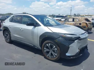 2024 Toyota bZ4X XLE with VIN JTMAAAAA2RA052994, listed as a IAAI auction lot 42218035 with 4,114 mi miles and . Bid and sale history available at DreamBid. Image 1.