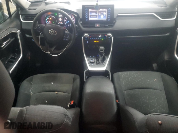 2020 Toyota RAV4 Hybrid XLE with VIN 2T3R6RFV1LW001235, listed as a Copart auction lot 56818635 with 105,234 mi miles and Salvage title. Bid and sale history available at DreamBid. Image 8.