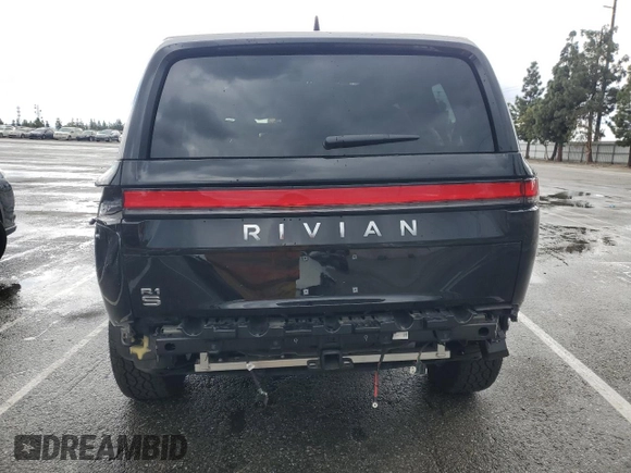 2025 Rivian R1S Adventure z VIN 7PDSGBBA2SN047518, wystawiony jako Copart lot #47992215 z przebiegiem 3836 mil mil oraz Szkody całkowita. Historia ofert i sprzedaży dostępna na DreamBid. Obrazek 6.