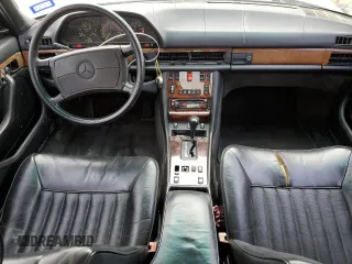 1987 Mercedes-Benz 560 with VIN WDBCA39DXHA343601, listed as a Copart auction lot 53922265 with 263,600 mi miles and Clean Title. Bid and sale history available at DreamBid. Image 8.
