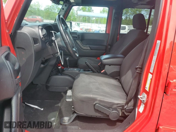 2016 Jeep Wrangler Unlimited Sport z VIN 1C4HJWDG4GL219126, wystawiony jako Copart lot #53620945 z przebiegiem 149 582 mil mil oraz Szkoda całkowita • Salvage title. Historia ofert i sprzedaży dostępna na DreamBid. Obrazek 7.