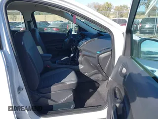 2017 Ford Escape S with VIN 1FMCU0F70HUC04674, listed as a IAAI auction lot 40598472 with 125,198 mi miles. Bid and sale history available at carsss.com. Image 5.
