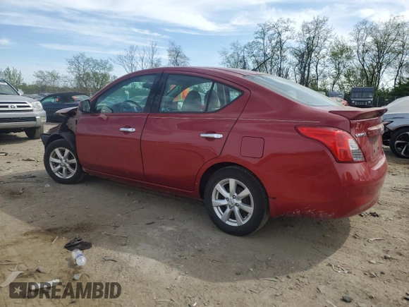 2014 Nissan Versa SV with VIN 3N1CN7AP3EL833520, listed as a Copart auction lot 53958325 with 98,192 mi miles and Salvage Title. Bid and sale history available at DreamBid. Image 2.