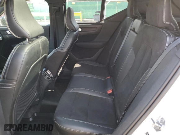 2019 Volvo XC40 Momentum с VIN YV4162XZ8K2006393, выставлен на аукционе Copart как лот 53509605 с пробегом 81 946 миль миль и Списание • Salvage title. История ставок и продаж доступна на DreamBid. Изображение 11.