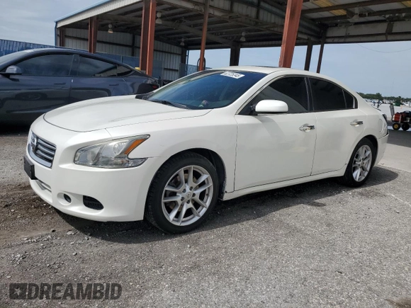 2013 Nissan Maxima SV z VIN 1N4AA5AP7DC804140, wystawiony jako Copart lot #62725345 z przebiegiem 123 264 mil mil oraz Szkoda całkowita • Salvage title. Historia ofert i sprzedaży dostępna na DreamBid. Obrazek 1.