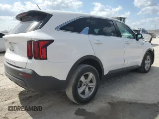2022 Kia Sorento LX with VIN 5XYRG4LC2NG085408, listed as a Copart auction lot 53488085 with 42,325 mi miles and Salvage title. Bid and sale history available at DreamBid. Image 3.