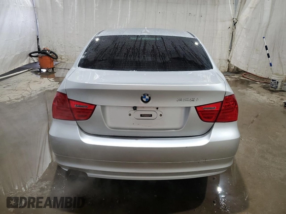 2011 BMW 3 Series 328i xDrive with VIN WBAPK7C59BF084826, listed as a Copart auction lot 86481334 with 152,216 mi miles and Salvage title. Bid and sale history available at DreamBid. Image 6.