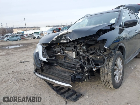 2020 Nissan Rogue S with VIN KNMAT2MV7LP518132, listed as a IAAI auction lot 41513897 with 43,945 mi miles. Bid and sale history available at carsss.com. Image 6.