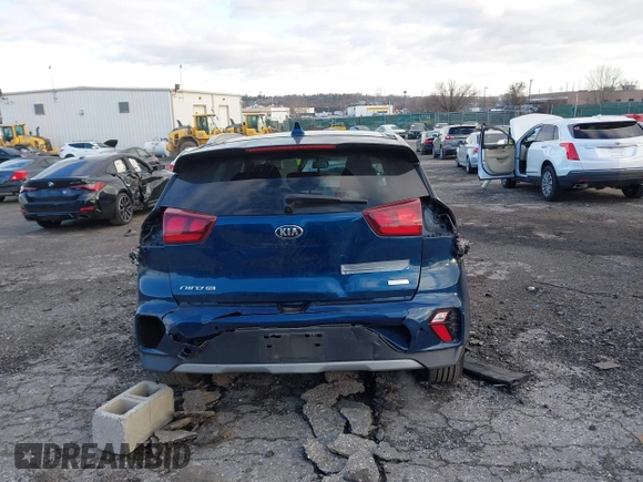 2020 Kia Niro LX with VIN KNDCB3LC9L5360907, listed as a IAAI auction lot 41229033 with 153,833 mi miles. Bid and sale history available at carsss.com. Image 15.