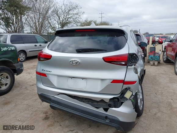 2019 Hyundai Tucson Value with VIN KM8J33A48KU927012, listed as a IAAI auction lot 41515397 with 62,501 mi miles. Bid and sale history available at carsss.com. Image 16.