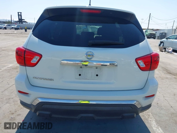 2018 Nissan Pathfinder S z VIN 5N1DR2MN1JC658317, wystawiony jako IAAI lot #42470838 z przebiegiem 54 743 mil mil oraz . Historia ofert i sprzedaży dostępna na DreamBid. Obrazek 17.