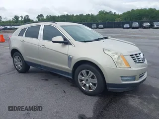 2015 Cadillac SRX z VIN 3GYFNAE31FS525598, wystawiony jako IAAI lot #42225341 z przebiegiem 47 716 mil mil oraz . Historia ofert i sprzedaży dostępna na DreamBid. Obrazek 1.