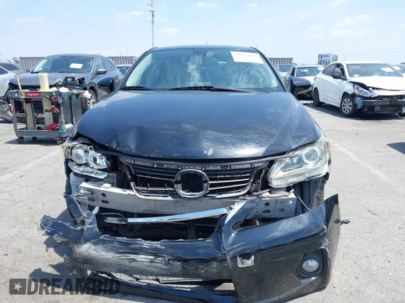 2011 Lexus CT 200h z VIN JTHKD5BH2B2034282, wystawiony jako IAAI lot #42163651 z przebiegiem 201 669 mil mil oraz . Historia ofert i sprzedaży dostępna na DreamBid. Obrazek 12.