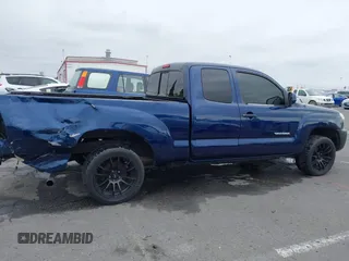2006 Toyota Tacoma z VIN 5TETX22N46Z260973, wystawiony jako IAAI lot #42194711 z przebiegiem 108 638 mil mil oraz . Historia ofert i sprzedaży dostępna na DreamBid. Obrazek 14.