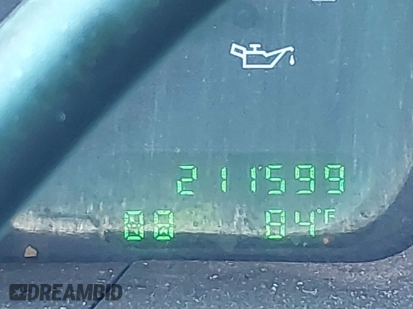 2003 Ford Expedition Special Service with VIN 1FMPU15L33LA76211, listed as a IAAI auction lot 42035061 with 211,599 mi miles. Bid and sale history available at carsss.com. Image 15.