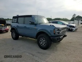 2023 Ford Bronco z VIN 1FMEE5DPXPLA82044, wystawiony jako Copart lot #55742035 z przebiegiem 50 397 mil mil oraz Szkoda całkowita • Salvage title. Historia ofert i sprzedaży dostępna na DreamBid. Obrazek 14.