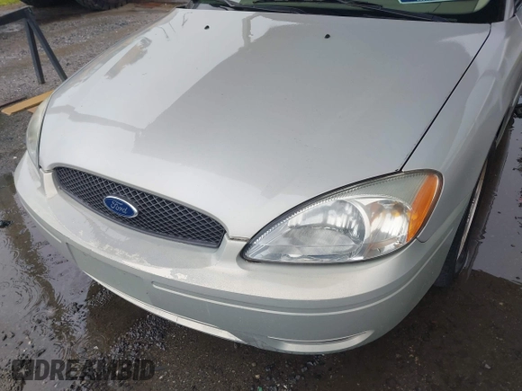 2006 Ford Taurus SE with VIN 1FAFP53U76A262737, listed as a IAAI auction lot 42232057 with 107,575 mi miles and . Bid and sale history available at DreamBid. Image 6.