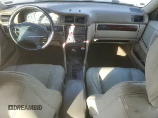 2000 Volvo V70 with VIN YV1LW61J5Y2708762, listed as a Copart auction lot 78267424 with 207,230 mi miles and Salvage Title. Bid and sale history available at carsss.com. Image 8.