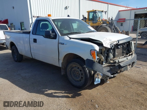 2013 Ford F-150 XL with VIN 1FTMF1CM2DKE67824, listed as a IAAI auction lot 41822285 with 181,957 mi miles and . Bid and sale history available at carsss.com. Image 1.