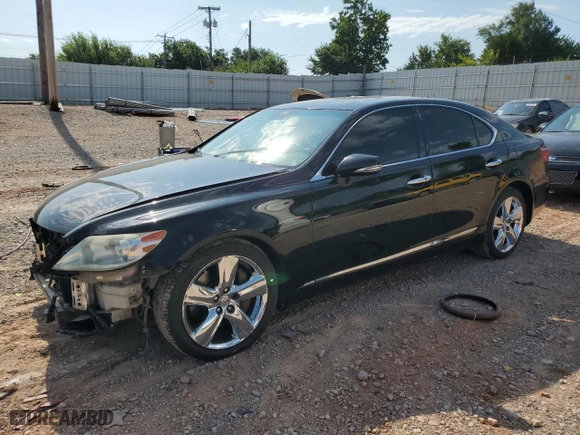 2012 Lexus LS 460 with VIN JTHCL5EFXC5013326, listed as a Copart auction lot 61929324 with 176,877 mi miles and Salvage Title. Bid and sale history available at carsss.com. Image 1.