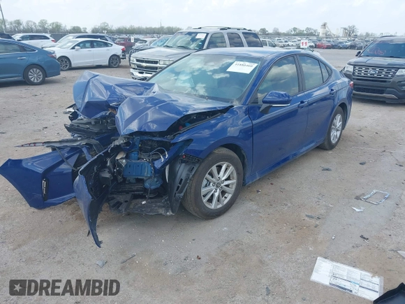 2025 Toyota Camry LE with VIN 4T1DAACK0SU091506, listed as a IAAI auction lot 41880460 with 8,407 mi miles and . Bid and sale history available at DreamBid. Image 17.
