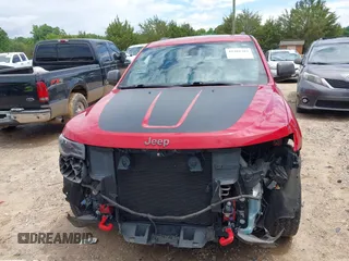 2018 Jeep Grand Cherokee Trailhawk с VIN 1C4RJFLT2JC105507, выставлен на аукционе IAAI как лот 42388383 с пробегом 67 725 миль миль и . История ставок и продаж доступна на DreamBid. Изображение 12.